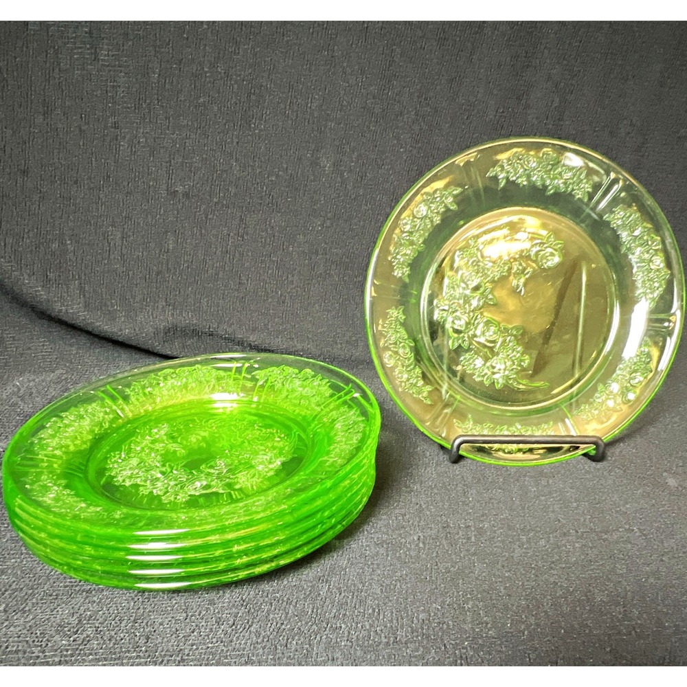 Set Of 6 Federal Glass Sharon Cabbage Rose Green Uranium Glass 7.25" Salad Plate